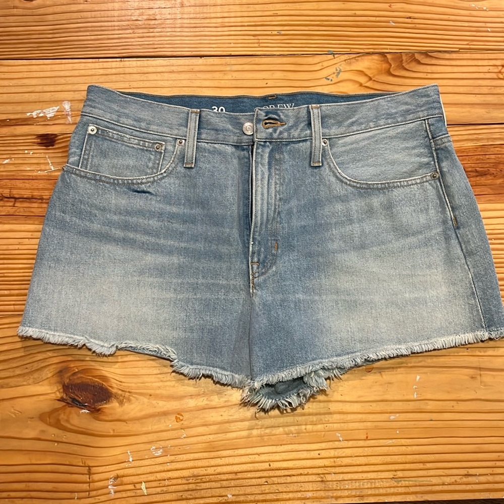 NWOT J. CREW relaxed shorts.
